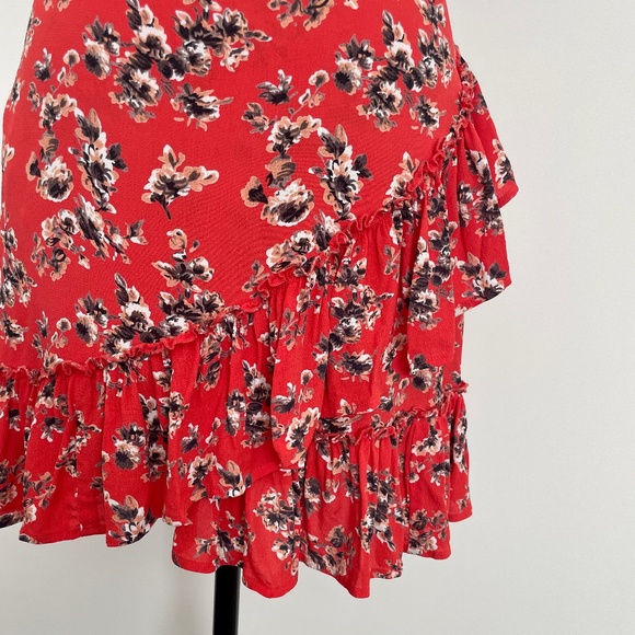 Topshop Mini Skirt with ruffle, coral with floral print, 10, NWOT - Picture 8 of 8
